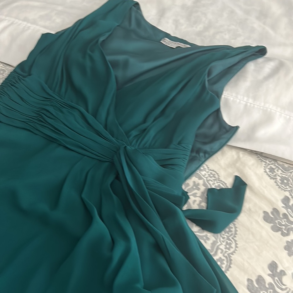 Dress - Picture 5 of 5